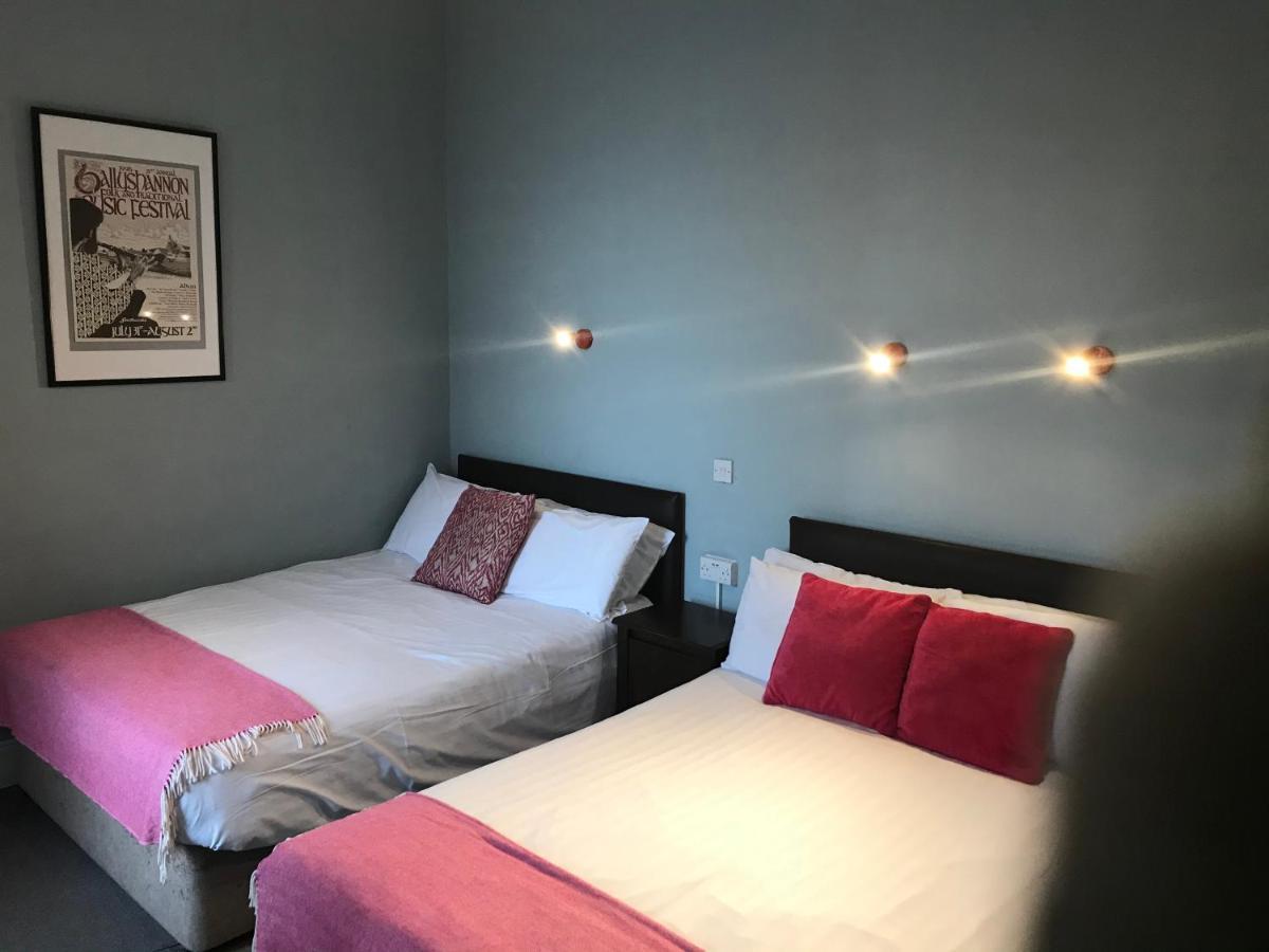 Rolling Wave Guesthouse Bundoran Esterno foto