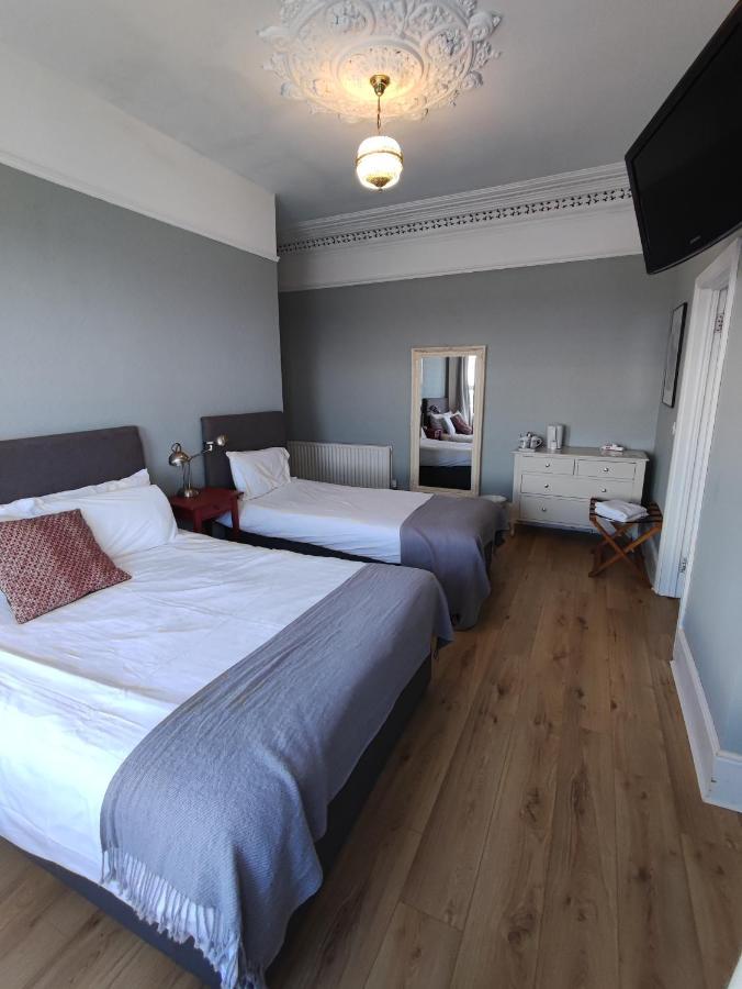 Rolling Wave Guesthouse Bundoran Esterno foto