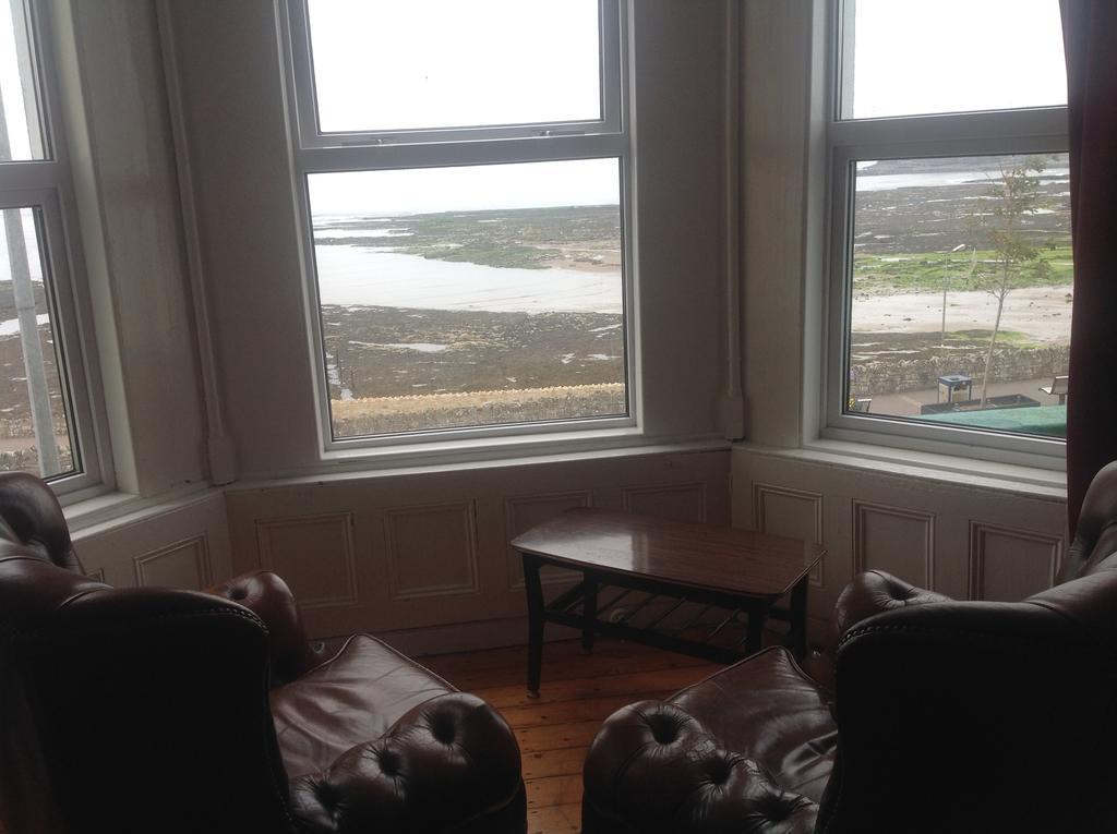 Rolling Wave Guesthouse Bundoran Esterno foto