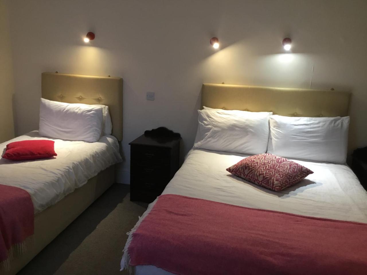 Rolling Wave Guesthouse Bundoran Esterno foto